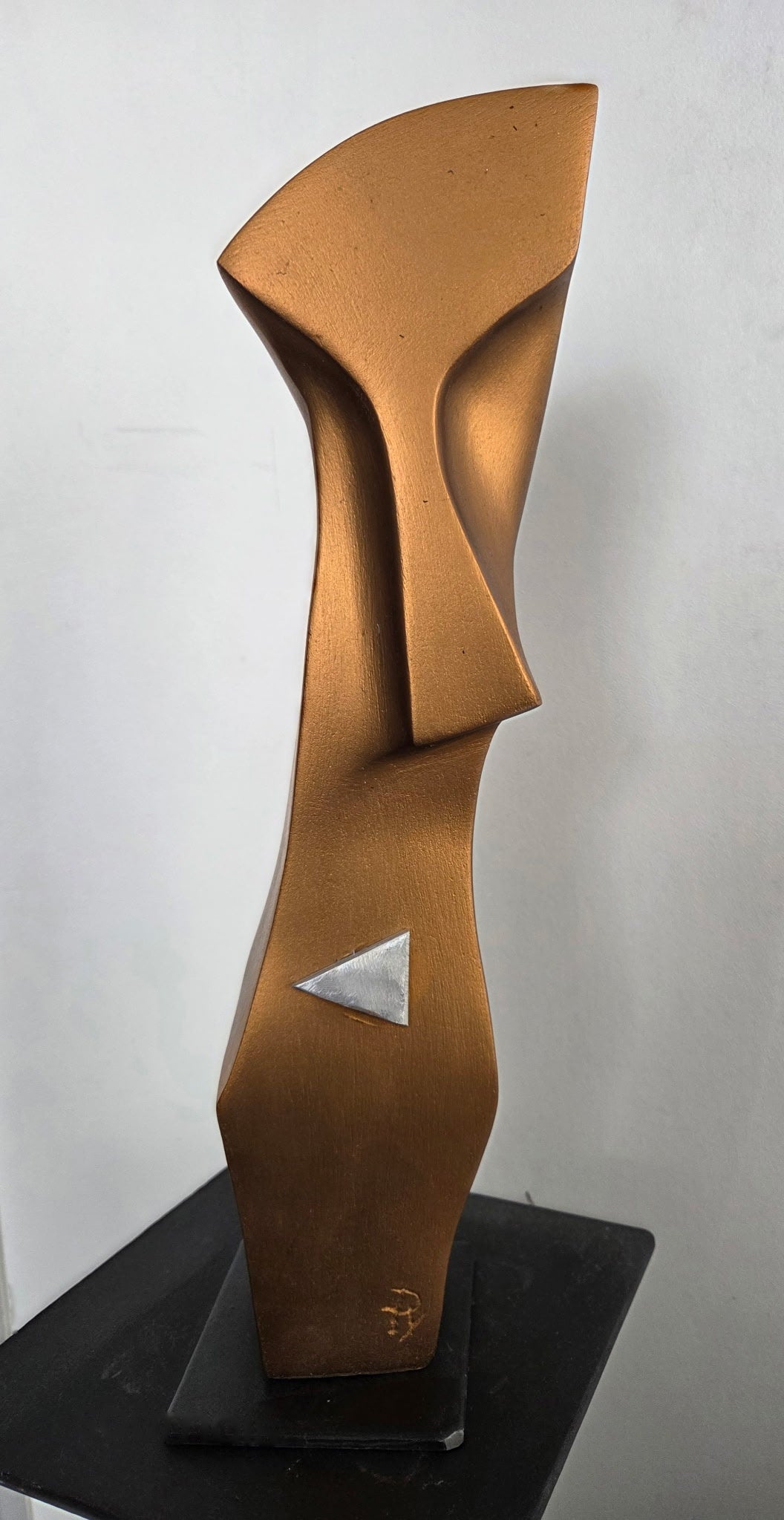 Sournois - Sculpture en Terre Crue, 38CMx12CM