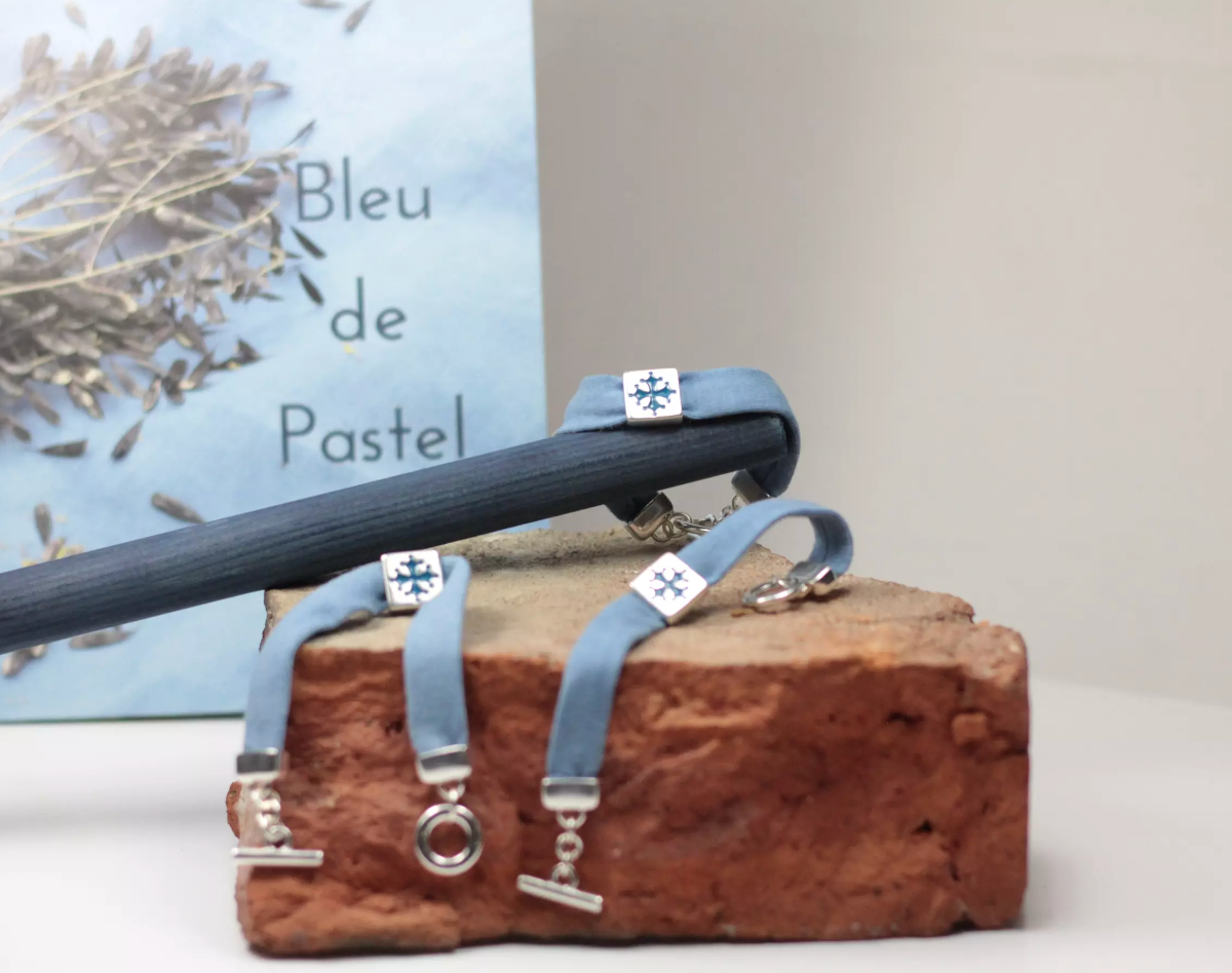 Pulsera de malla con cruz occitana