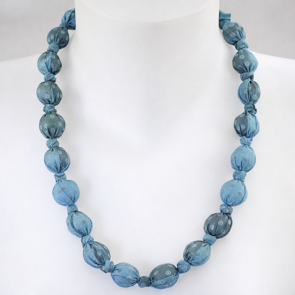 Knotted printed ball necklace