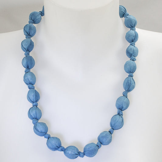 Plain knotted ball necklace